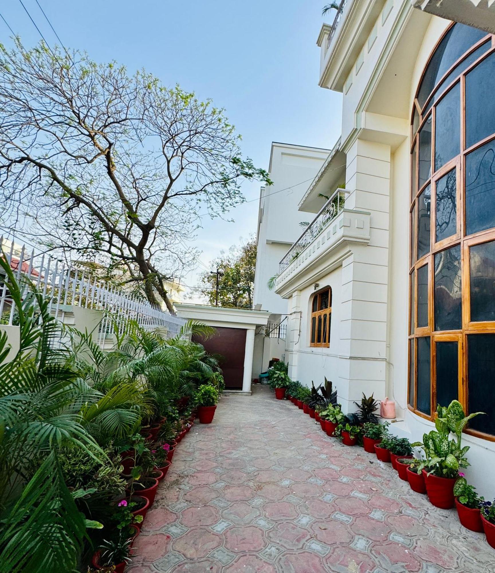 Riya Homestay *